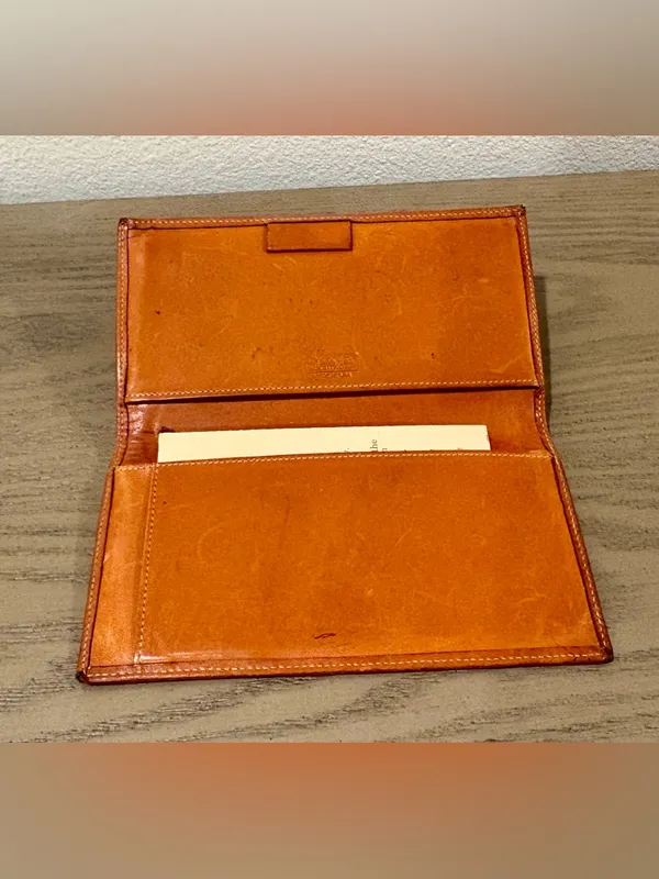 Vintage Dooney & Bourke Pebbled Leather All-Weather Leather Checkbook Cover - Image 5