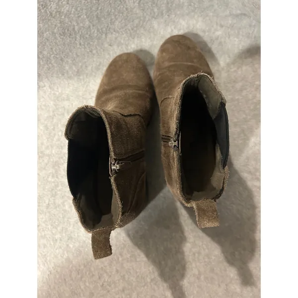 Clarks Brown Suede Ankle Boots Womens Block Heel‎ Side Zip Booties - Image 5