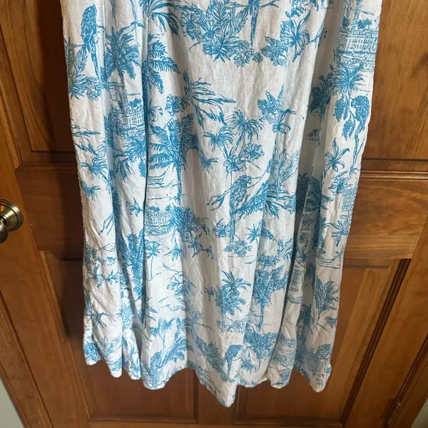 Joie White Midi linen blend beach Dress with Blue Botanical Print Size 6 - Image 5