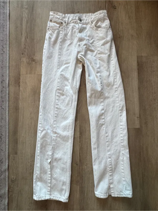 Zara white front split jeans sz 4 - Image 3