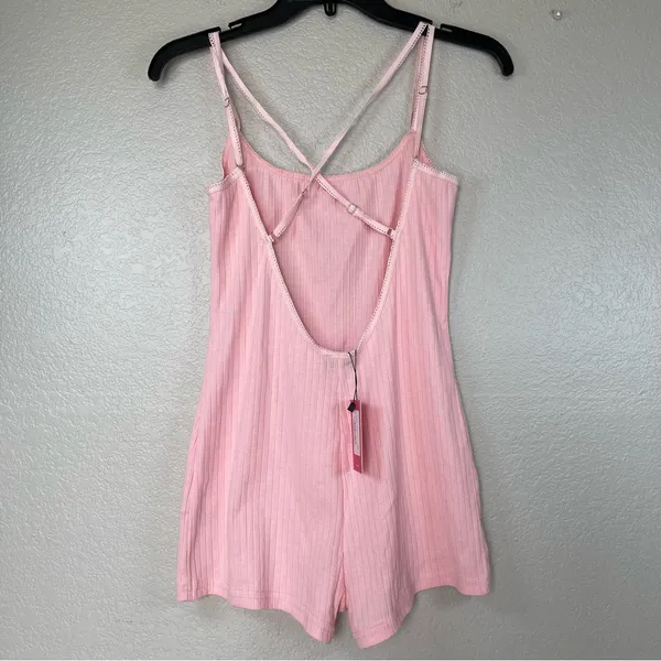Edikted Pointelle Strappy open back romper SZ M - Image 4
