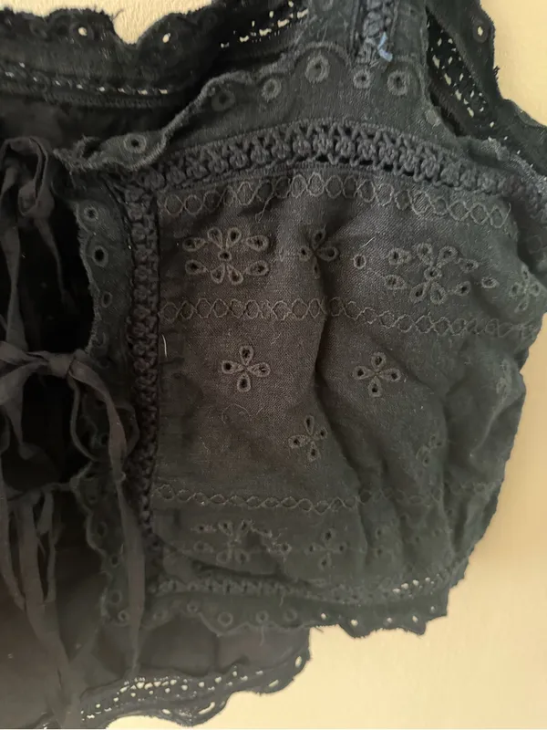 Abercrombie eyelet cropped tank - Image 4