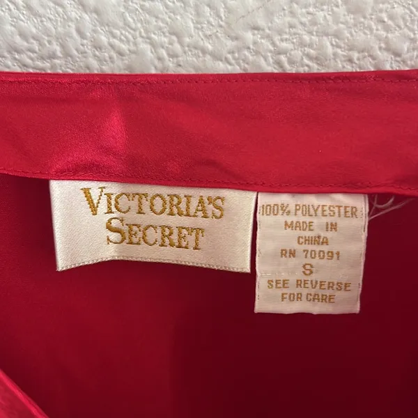 Vintage Victoria's Secret Gold Label Red Slip Cami Top Blouse Small - Image 3