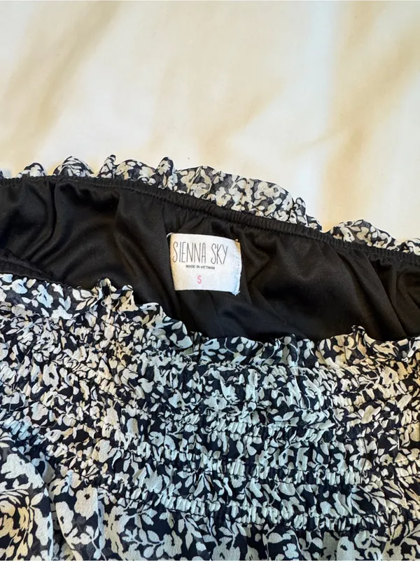 Sienna Sky Black & White Floral Smocked Mini Skirt - Boho Ruffle Tiered, Size S - Image 5