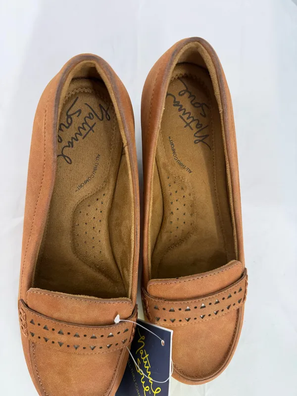 Natural Soul by Naturalizer Women Loafers Tan Suede Comfort Slip On Shoes 7.5W - Image 2