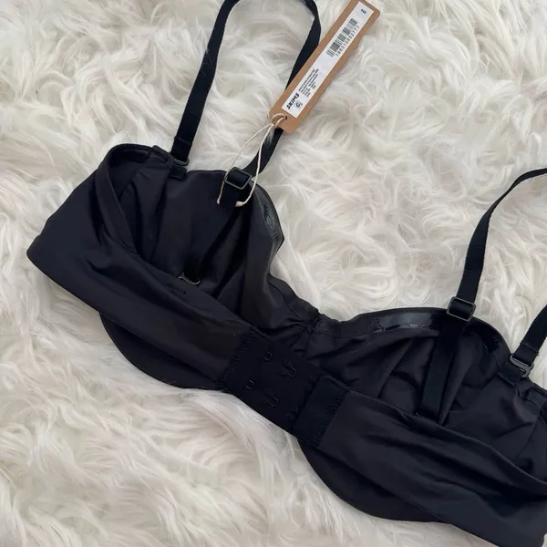 Skims Smoothing Intimates Strapless Bra Onyx Size 36B - Image 6