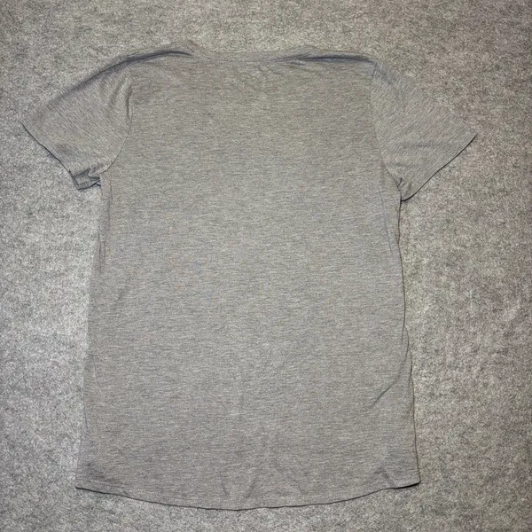 Disney Mickey Mouse XL Graphic T-Shirt Gray Black Cotton Blend - Image 4