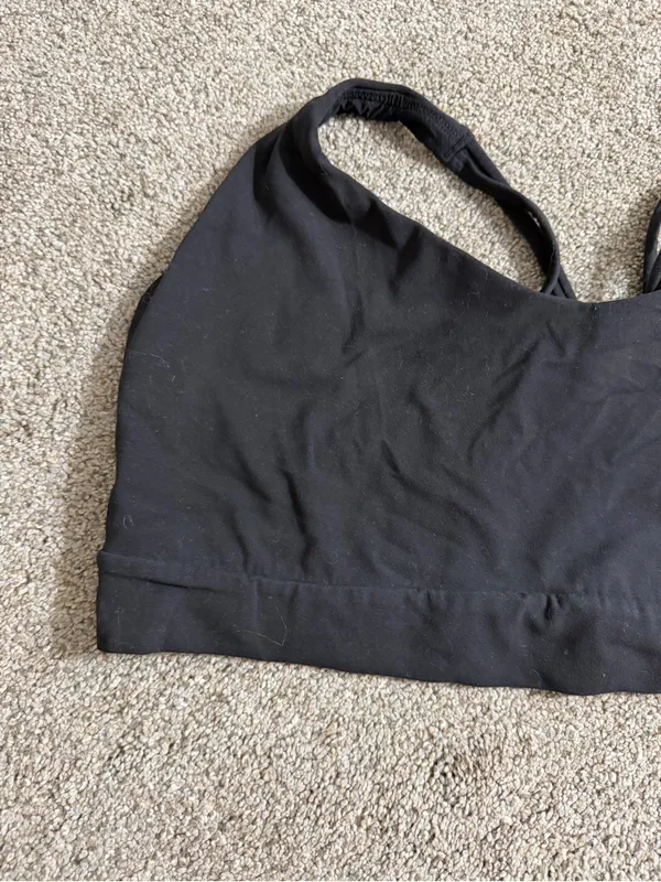 Athleta Strappy Sports Bra in Black Size 1X Athleisure Gym Workout Sporty READ - Image 3