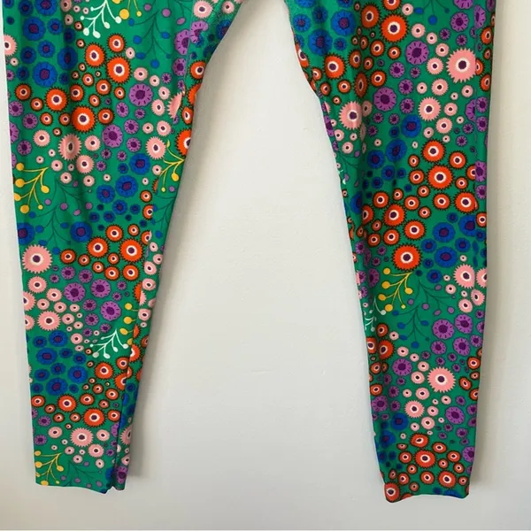 LuLaRoe Green / Pink / Yellow Patterned Leggings Size Tall and Curvy 12/18 - Image 10