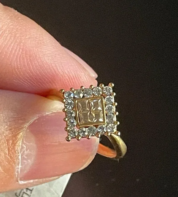 Simulated diamond shaped gold plated ring size 5 - Image 7