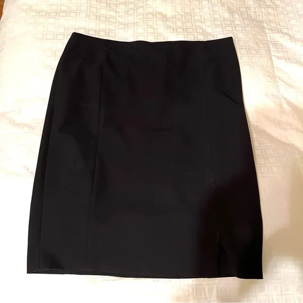 DKNYC Black skirt with gold back zipper 2 - Image 12