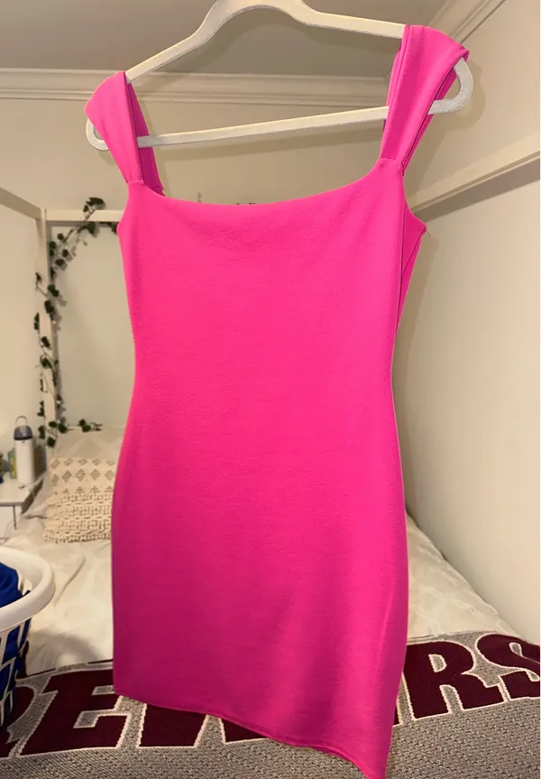 Pretty Little Thing Dress Bodycon Pink - Image 3