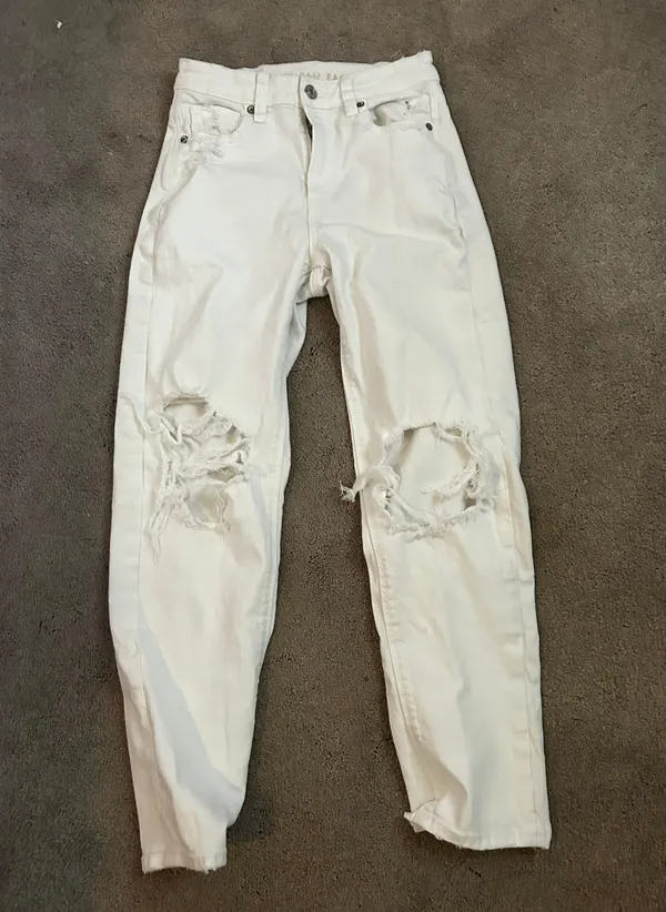American Eagle jeans - Image 2