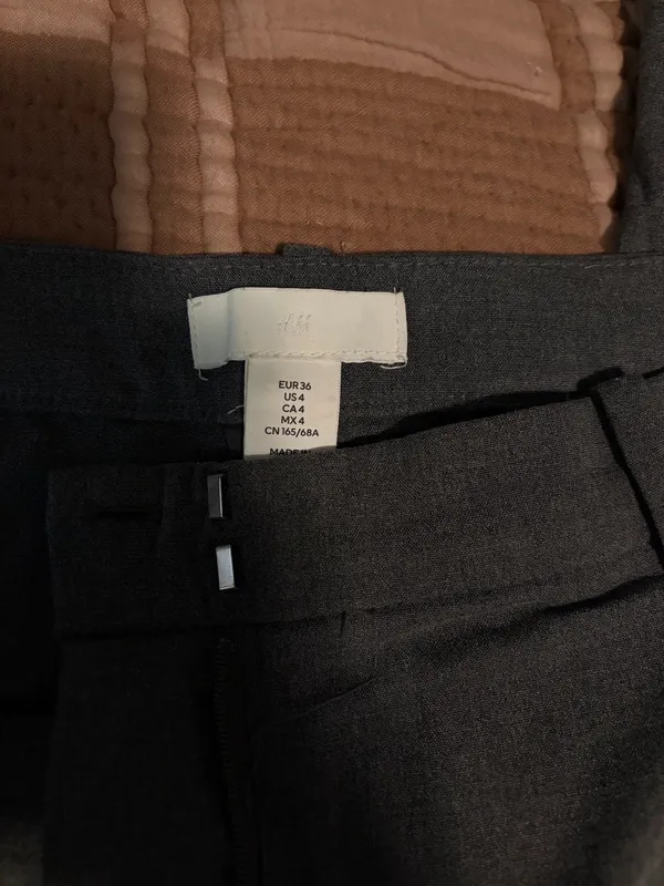 H&M Wide-Leg Trousers - Image 4