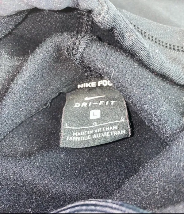 Nike hoodie - Image 5