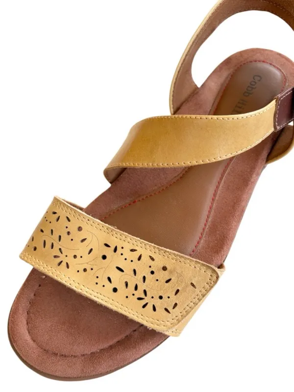EUC Cobb Hill Leather Sandals Size 8.5 - Image 2
