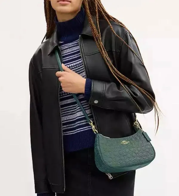Coach Teri Shoulder Bag In Blocked Signature - Image 10