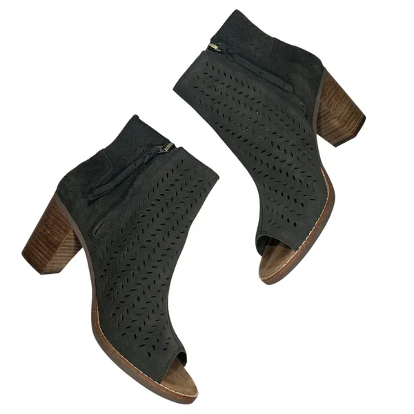 TOMS Majorca Peep Toe Booties Dark Olive Green Suede Perforated Block Heel 8M - Image 3