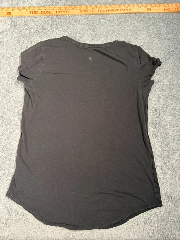 Lululemon black Women's Crewneck T-Shirt - Image 4