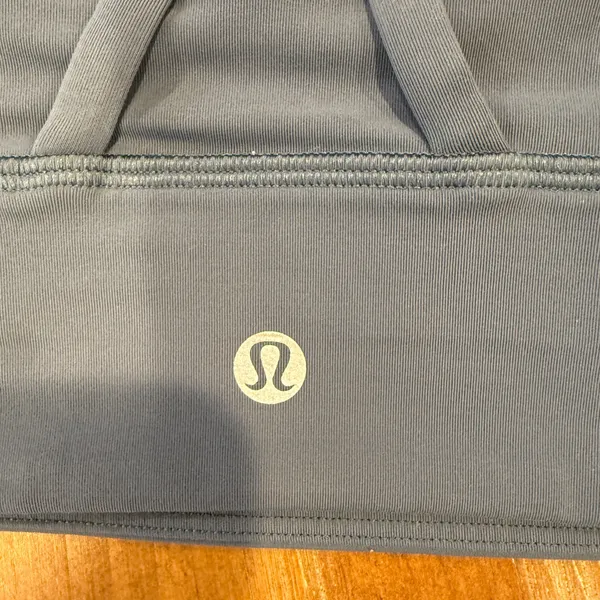 Lululemon Energy Sports Bra High Neck Long Line Size 6 - Image 3