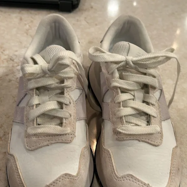 New balance 237 white gray matter size 6 new - Image 6