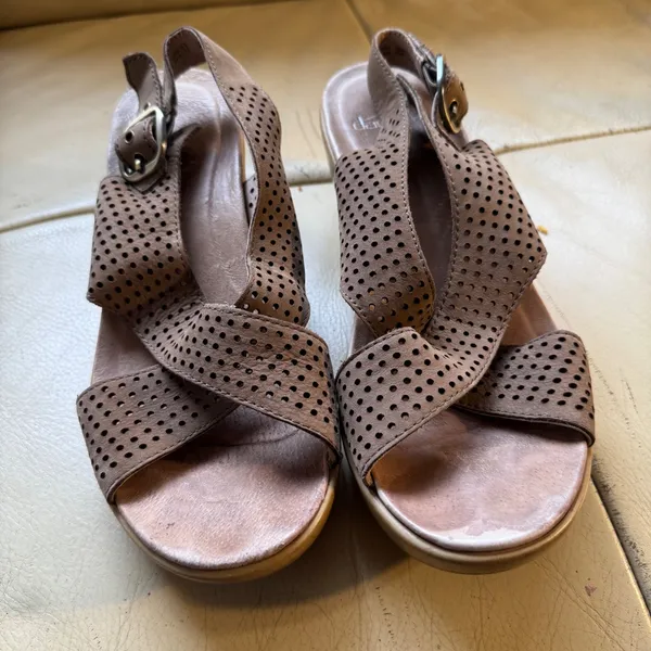 Dansko Tasha Taupe Perforated Leather Slingback Wedge Sandals Clogs‎ Womens 38 - Image 2