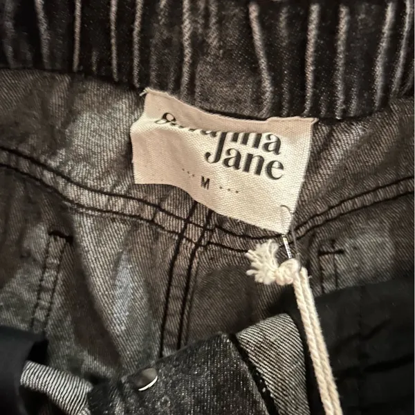 NWT Savanna Jane crystal‎ Fringe High Waisted Jean Shorts medium Embellished - Image 5