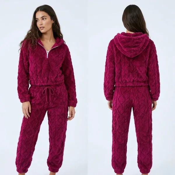 No Boundaries Women’s Wine Color Embossed Fleece Hoodie & Joggers Set size XS - Image 2