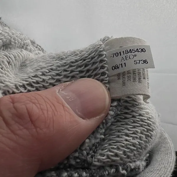 Aerie gray cropped sweatshirt size - Image 8