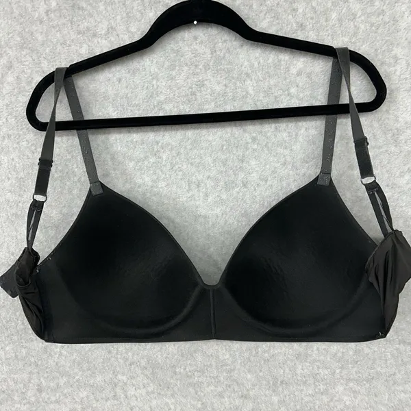Victoria's Secret Women's Wireless Bra Lightly Lined In Black, Size 38DD - Image 10