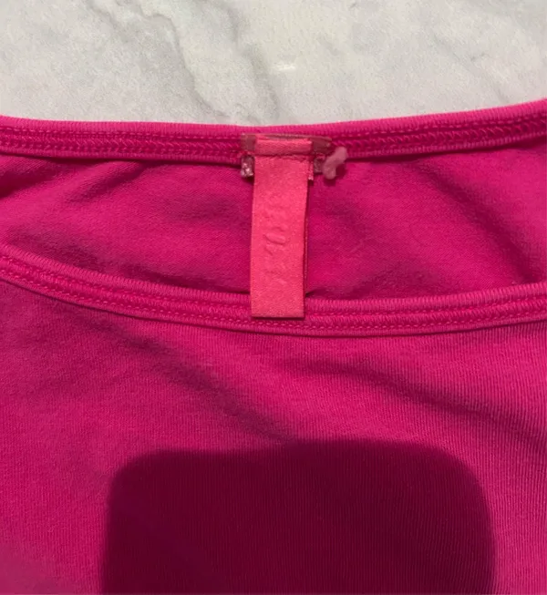 Skims raspberry color tank so soft  - Image 2