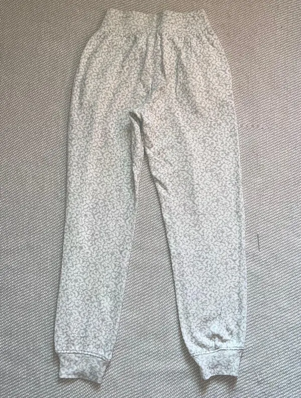 Liverpool White Gray Cheetah Animal Print Jogger Sweatpants Sz Xs - Image 2