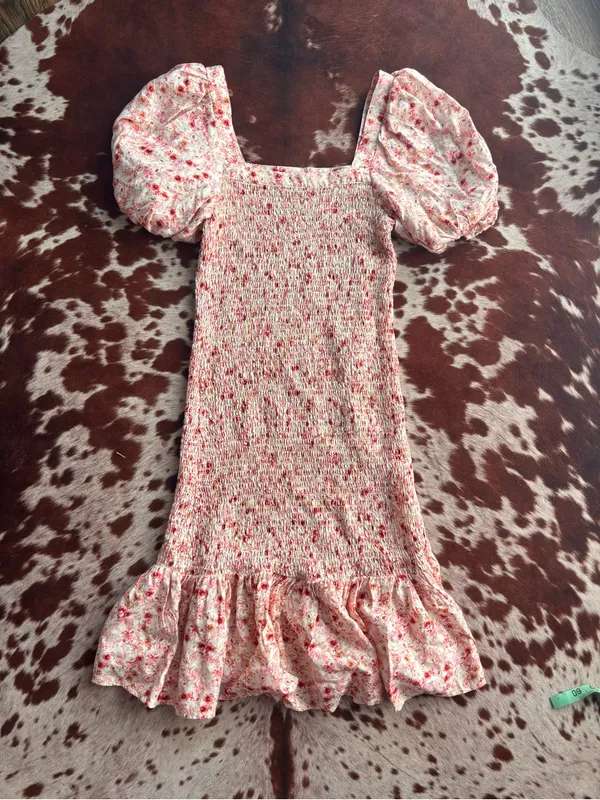 Smocked Pink Floral Puff-Sleeve women's Dress‎ - Image 6