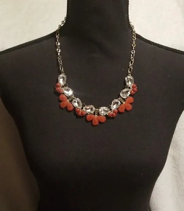 Statement Fashion Costume Rhinestone Jewelry Necklace - Image 2