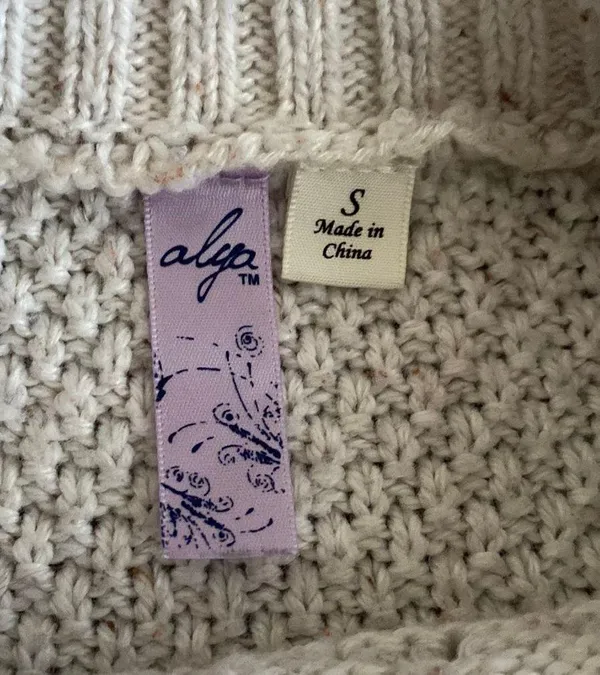 Francesca's Off White Chunky Knit Sweater - Image 2