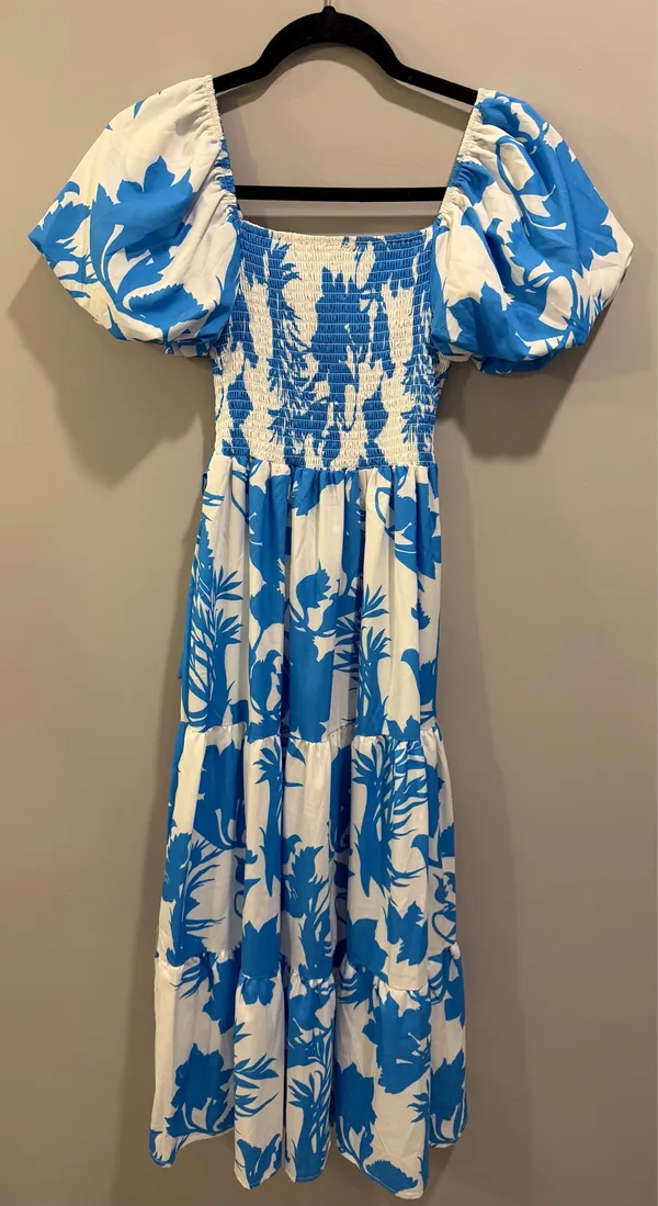 SundayUp Blue and White Floral Puff Sleeve Smocked Tiered Midi / Maxi Dress - Image 2