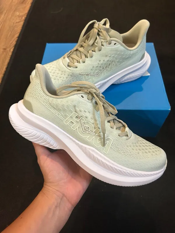 HOKA Mach oyster athletic training running lace up shoes sneakers sz 9 new - Image 8