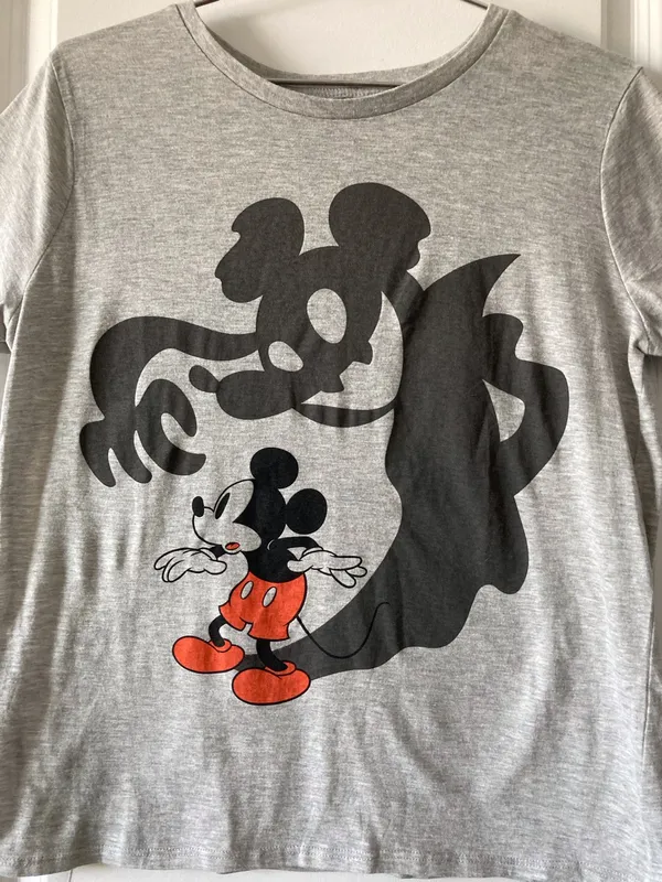 Disney Halloween Mickey Mouse Shadow Graphic Tee – Size L/XL - Image 5