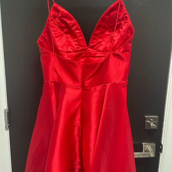 NWT Sherri Hill 52378 Satin cocktail Dress with V-neck bodice Red size‎ 12 $298 - Image 5