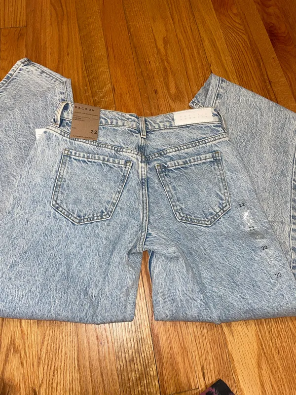 NWT Pacsun low rise straight leg jeans - Image 4