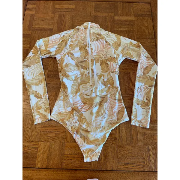 Rip Curl Namotu Long Sleeve Surfsuit Swimsuit Rashguard SMALL - Image 5