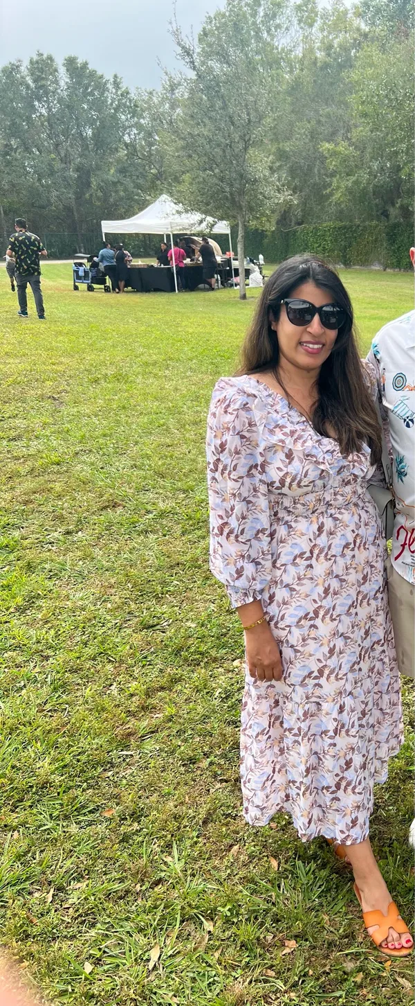 Women’s Floral V-Neck Long Sleeve Maxi Dress in Size Small - Image 6