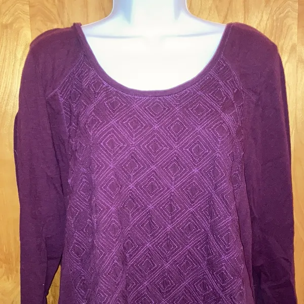 Purple Eddie Bauer Long Sleeve T-Shirt With Embroidered Diamonds Size 1X - Image 2