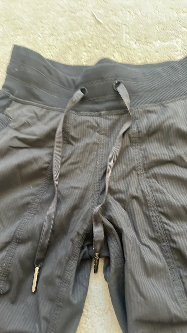 Lululemon Studio Joggers - Image 4