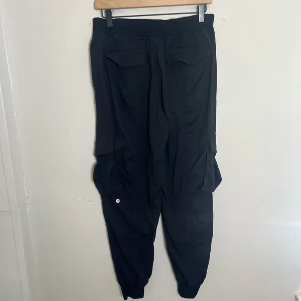 LULULEMON- Dance Studio Relaxed-Fit Mid-Rise Cargo Jogger Black Size M - Image 4