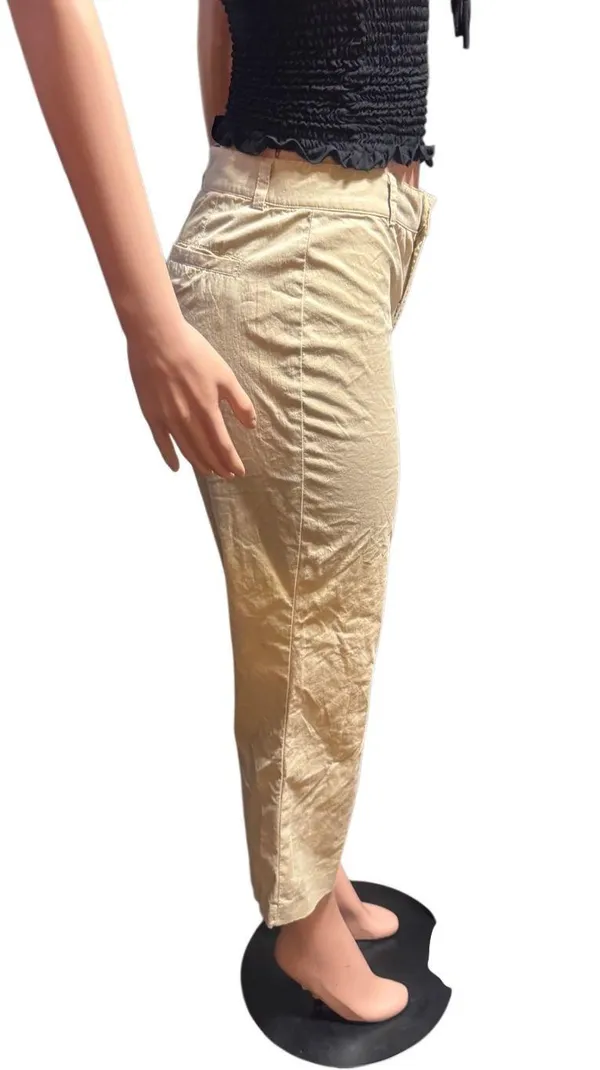 Banana Republic mid rise Tan Capri pants size 4/S Pre owned tan capri cropped pants with belt loops, two back pockets zipper, and hook closure. Dressy business, casual, stretchy slim straight trousers - Image 5