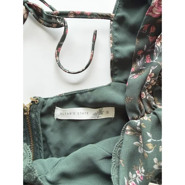 Altar'd‎ State Floral Crop Top Green Pink Rose Balloon Sleeve Lace Up Blouse S - Image 3