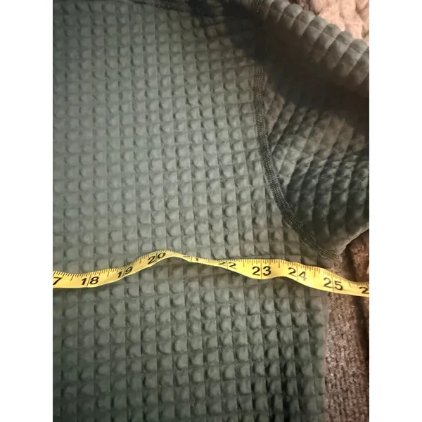 NoBull quilted/waffle pullover sweatshirt green size large - Image 5