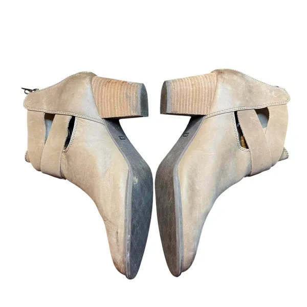Vionic Booties Womens‎ Size 11 Taupe Suede Leather Block Heel Cut Out Buckle Zip - Image 5