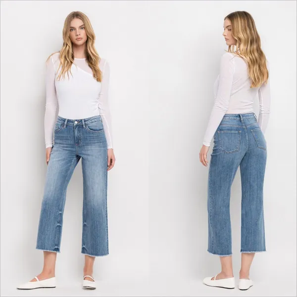 Vervet Super High Rise Raw Hem Wide Leg Crop Jeans Size 29 Stretch - Image 2